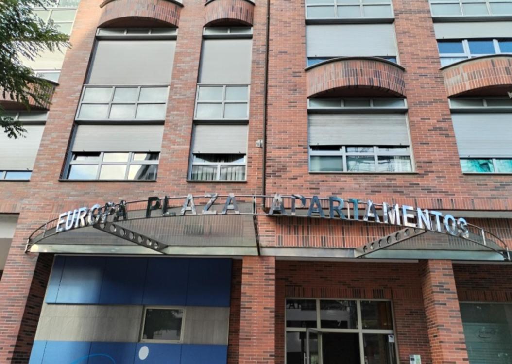 Apartamentos Chevere Rojo-Huca オビエド エクステリア 写真